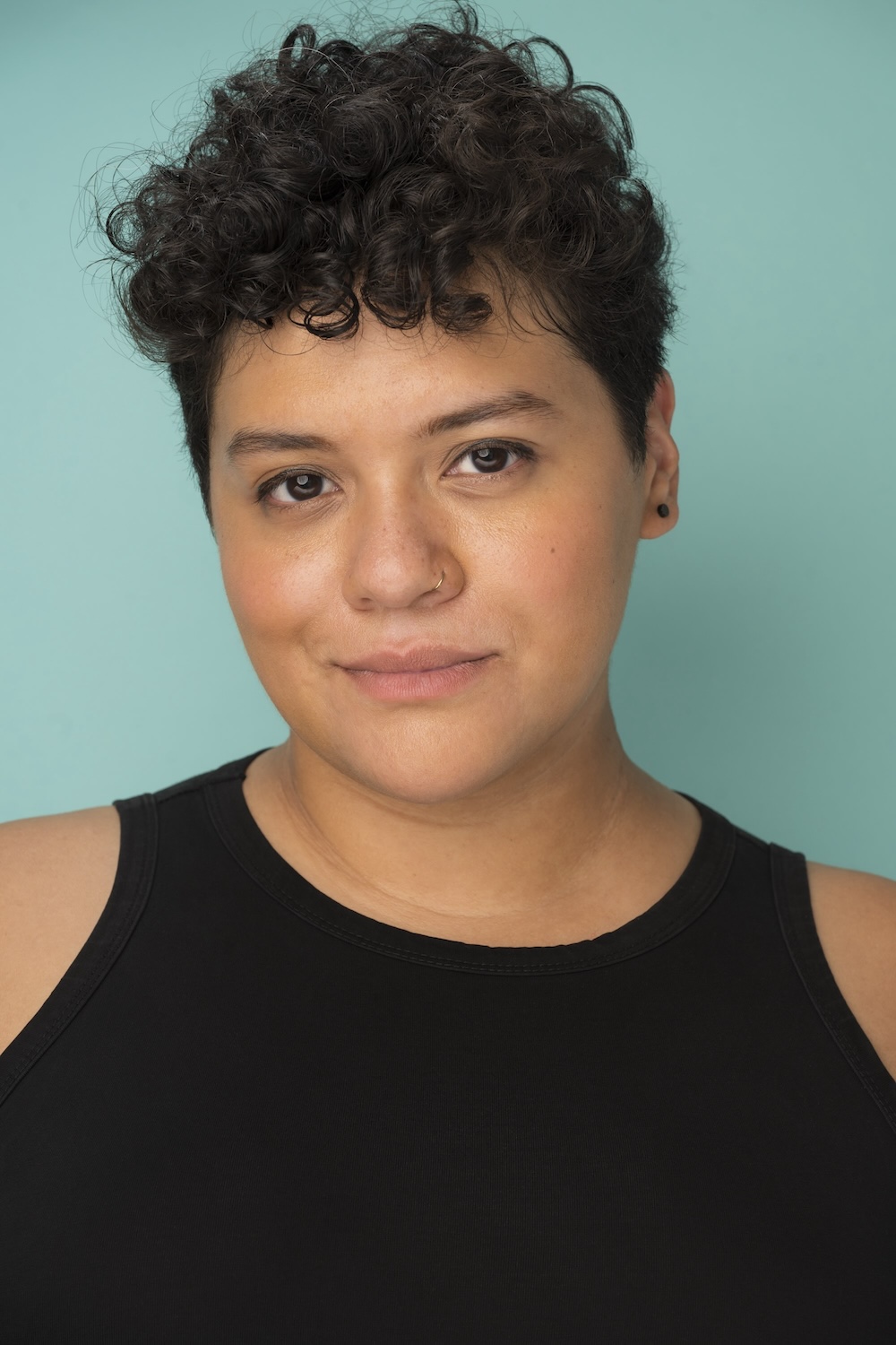 Izis Mollinedo headshot